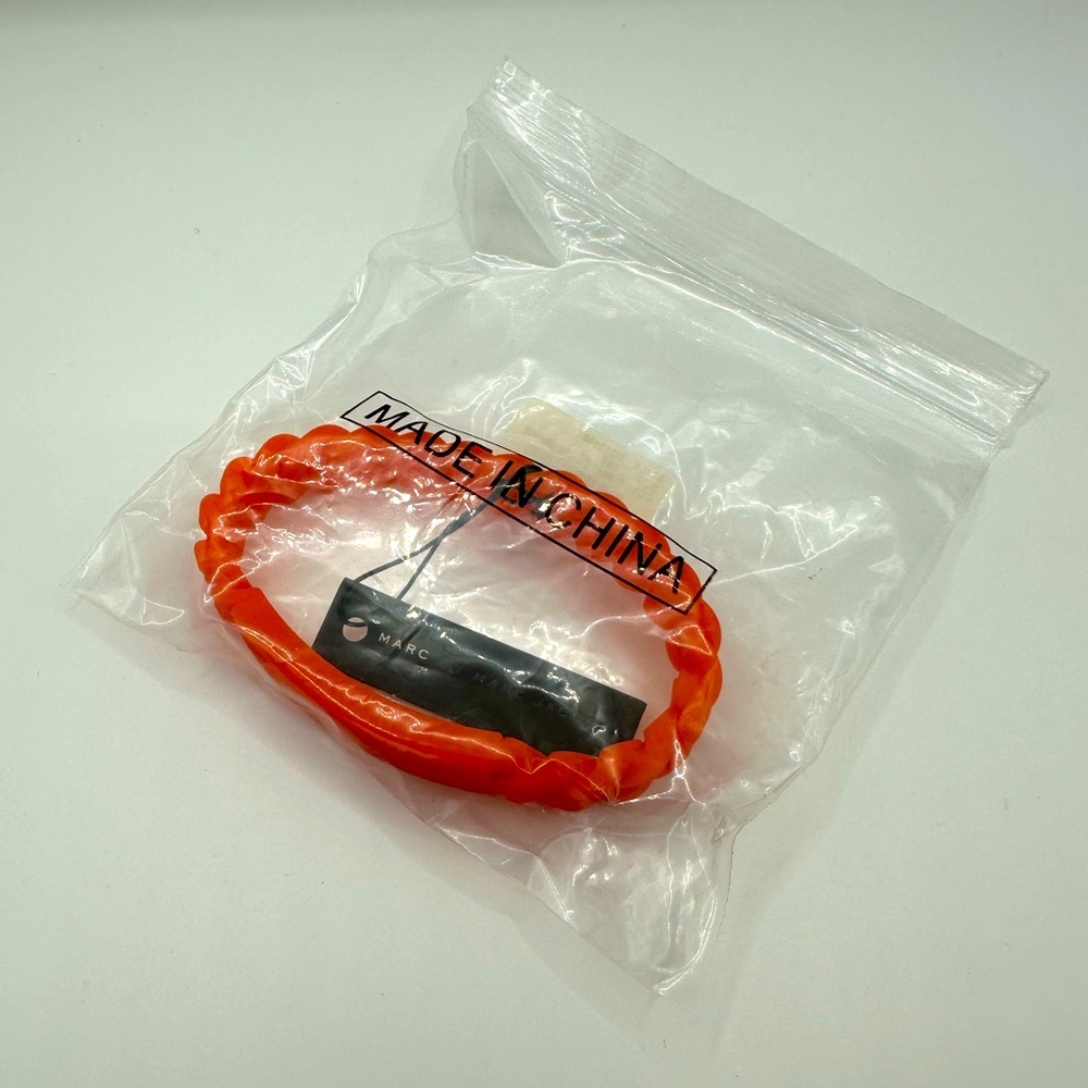 Marc By Marc Jacobs Orange braided Silicone Bracelet NWT - Picture 2 of 5